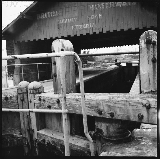 Summit Lock, Trent and Mersey Canal, Etruria, Hanley, Stoke-on-Trent, 1965-1968