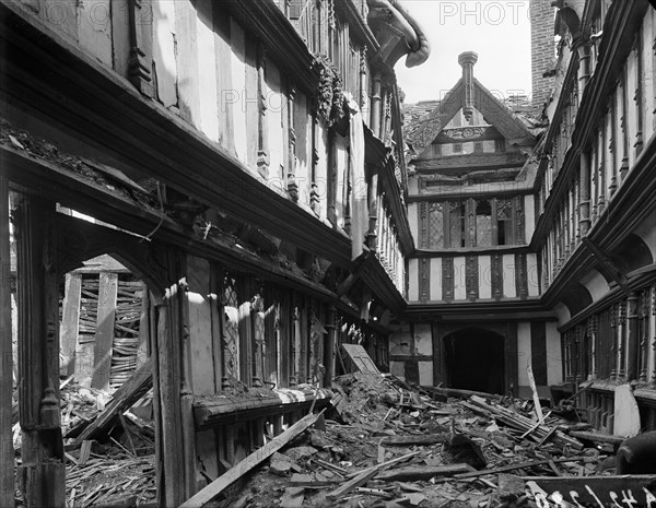 Bomb damage to Ford's Hospital, Greyfriars Lane, Coventry, 1941