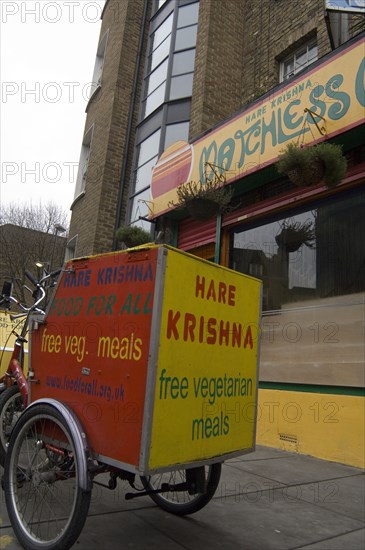 Caledonian Road, Clerkenwell, Islington, London, 2005