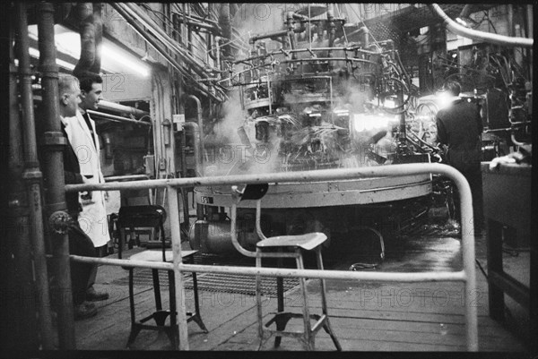 Automatic glass blowing machine, Wear Flint Glass Works, Alfred Street, Millfield, Sunderland, 1961