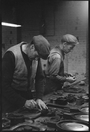 Workers at the Wear Flint Glass Works, Alfred Street, Millfield, Sunderland, 1961