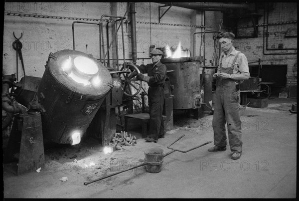 Workers at the Wear Flint Glass Works, Alfred Street, Millfield, Sunderland, 1961