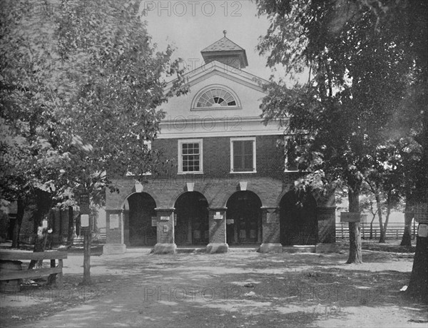 Old Court House, Bowling Green, Virginia', c1897.