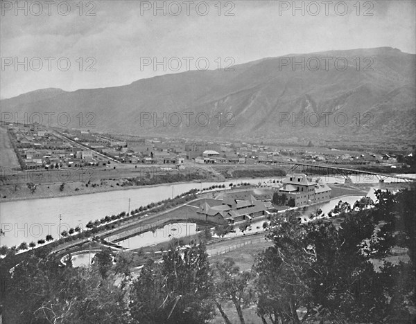 Glenwood Springs and Bath-House, Colorado', c1897.