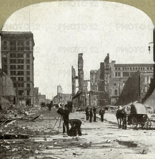 Looking up Grant Ave. from Market St.', 1906.