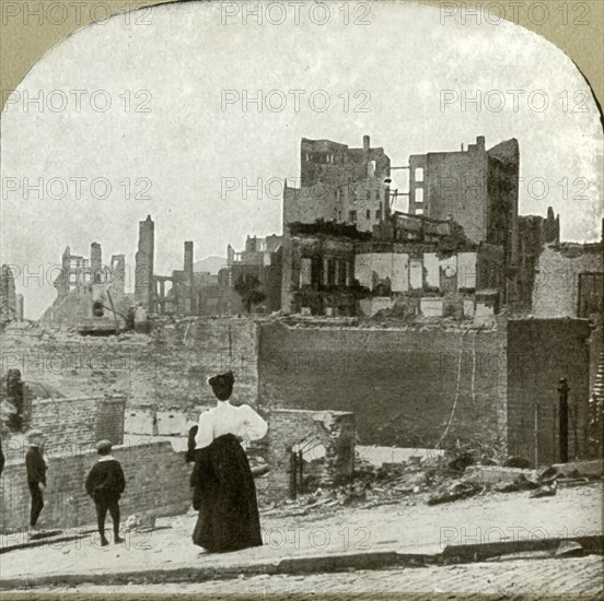 Looking west from the Jewish Synagogue', 1906.