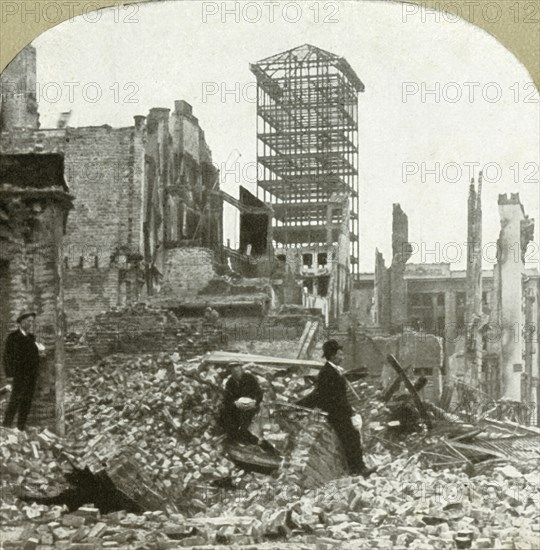 Looking south, corner Sutter and Stockton', 1906.