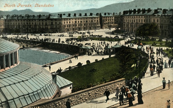 North Parade, Llandudno', late 19th-early 20th century.