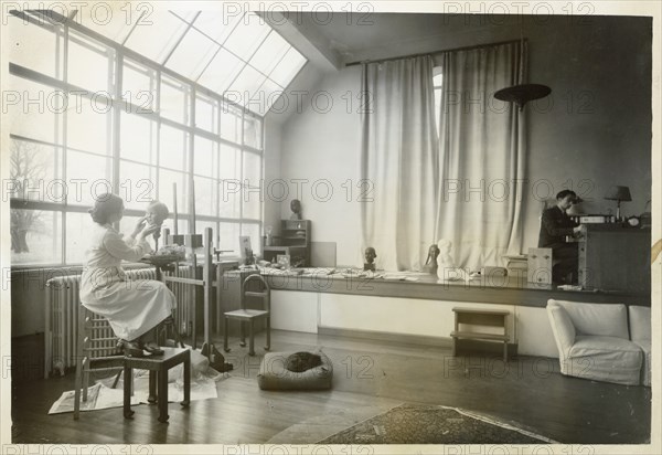 Russian sculptor Dora Gordine at work, Kingston Upon Thames, London, 1938-1939