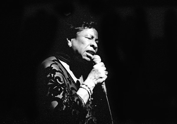 Betty Carter, Ronnie Scott's Jazz Club, Soho, London, March 1994.