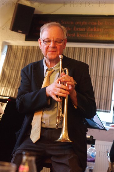 Chris Hodgkins, Splash Point Jazz Club, Plough Inn, Rottingdean, East Sussex, 17 May 2019.