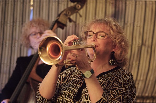 Sue Richardson, Splash Point Jazz Club, Plough Inn, Rottingdean, East Sussex, UK, 17 May 2019.