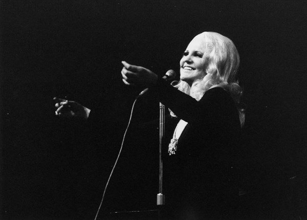 Peggy Lee, Royal Albert Hall, London, 1970.