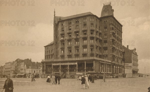 Le Grand Hotel',  c1900.