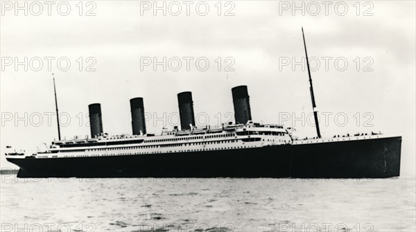 The RMS 'Titanic' leaving Southampton, 10 April 1912.