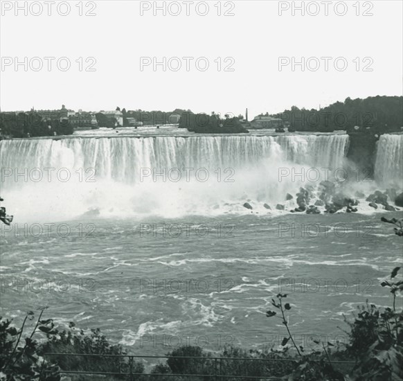 American Falls, Niagara Falls, New York, USA.