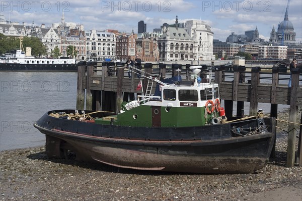 Nr Oxo Tower, London, England, 3/9/10.