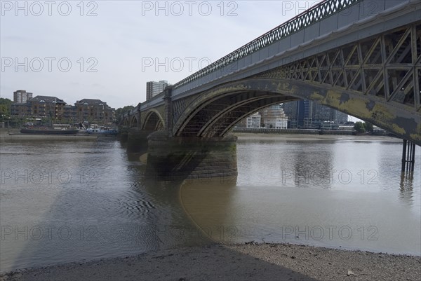 Rail bridge near Chelsea Harbour, Fulham