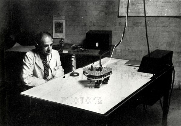 Control desk at an RAF flight training school,1941