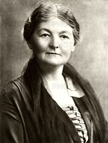 Margaret Bondfield,1929