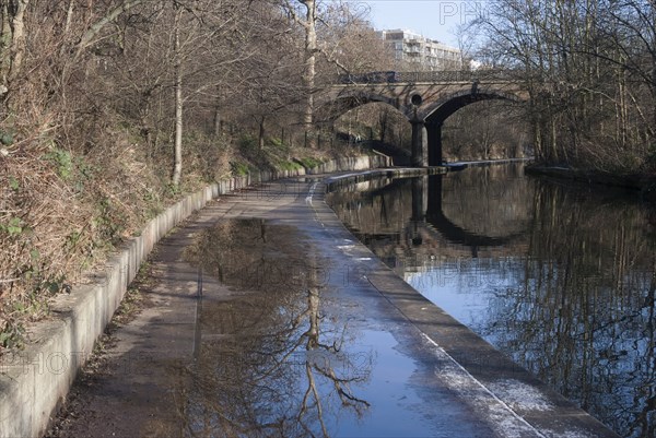 Regent's Canal near Regent's Park, London