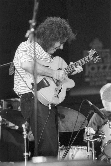 Pat Metheny, North Sea Jazz Festival, The Hague, Netherlands, 1999. Creator: Brian Foskett.