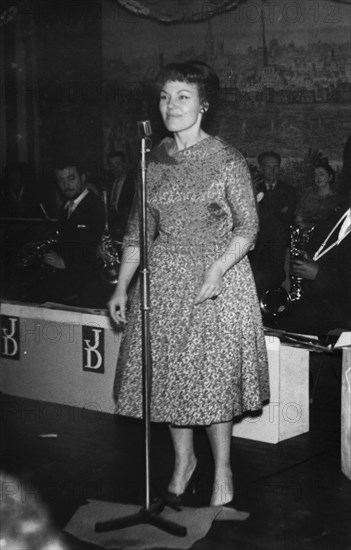 Cleo Laine, Johnny Dankworth Band, Sunday Sessions, Marquee Club, London, 1960. Creator: Brian Foskett.