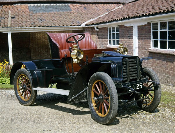 1903 Sunbeam. Creator: Unknown.