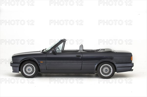 1990 BMW M325i. Creator: Unknown.