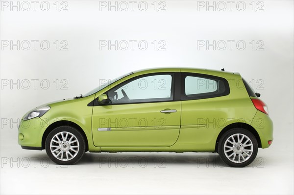 2009 Renault Clio. Creator: Unknown.