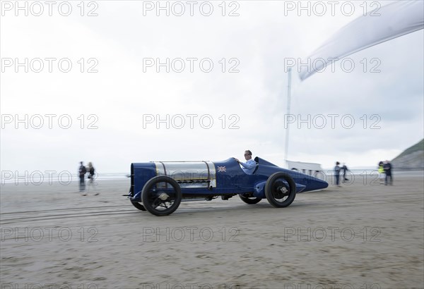 1925 Sunbeam 350 hp driven by Don Wales at Pendine Sands 2015. Creator: Unknown.