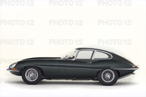 1965 Jaguar E type 4.2  S1 fixed head coupe. Creator: Unknown.