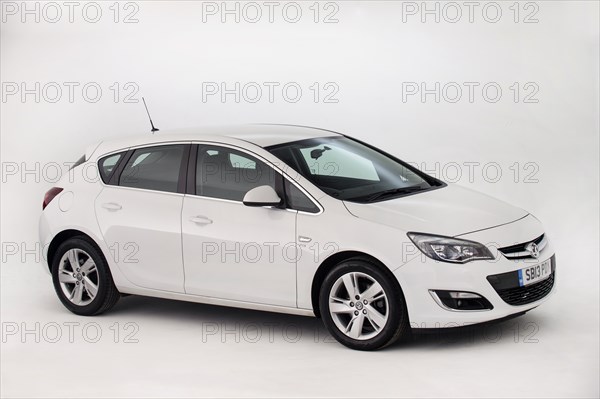 2013 Vauxhall Astra CDTi. Creator: Unknown.