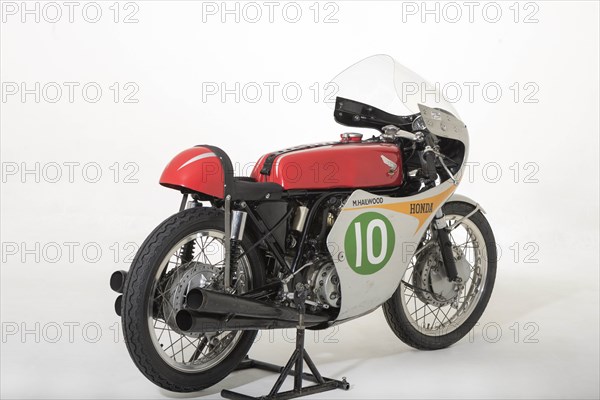 1961 Honda RC162, Mike Hailwood. Creator: Unknown.