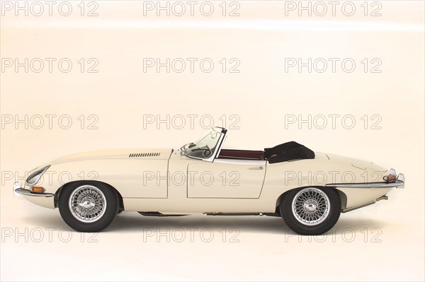 1964 Jaguar E type Series 1 drophead coupe. Creator: Unknown.