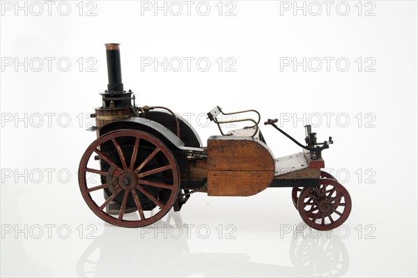 1868 Knight Steam carriage scale model. Creator: Unknown.