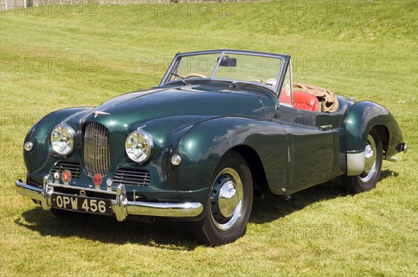 1952 Jowett Jupiter . Creator: Unknown.