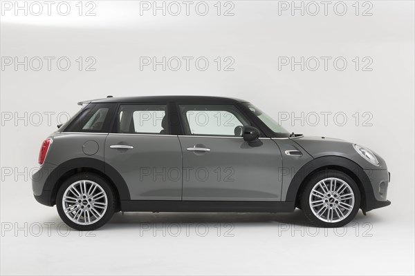 2017 Mini Cooper 5 door. Creator: Unknown.