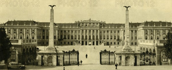 The Schönbrunn Palace, Vienna, Austria, c1935. Creator: Unknown.