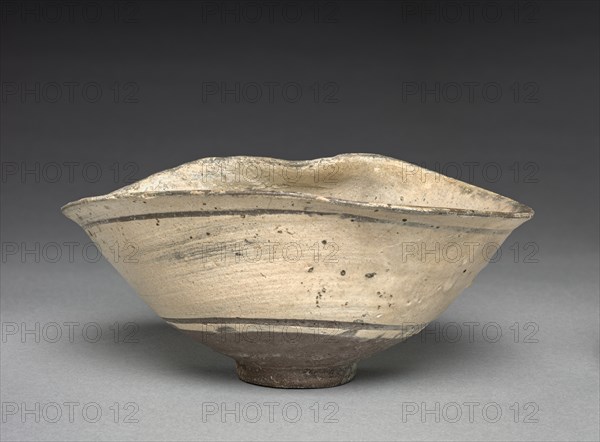 Bowl with Brushing Decorations, 1400s-1500s. Creator: Unknown.