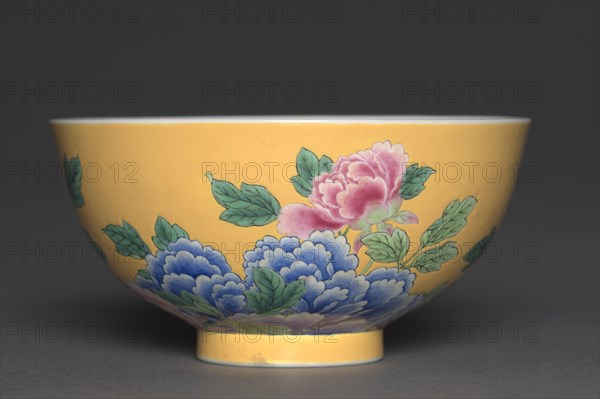 Bowl with Peonies, 1662-1722. Creator: Unknown.