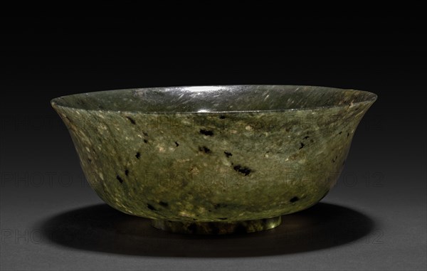 Bowl, 1736-1795. Creator: Unknown.