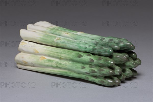 Box in the Form of Asparagus, c. 1765. Creator: Sceaux Factory (French, active 1748-66), probably by.