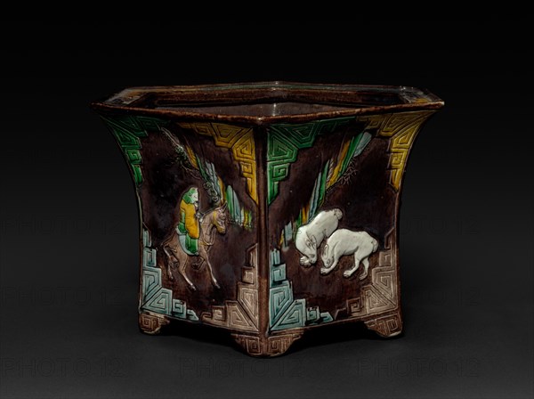 Cachepot, 1662-1722. Creator: Unknown.