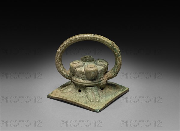 Cover with Handle, c. 600-221 BC. Creator: Unknown.