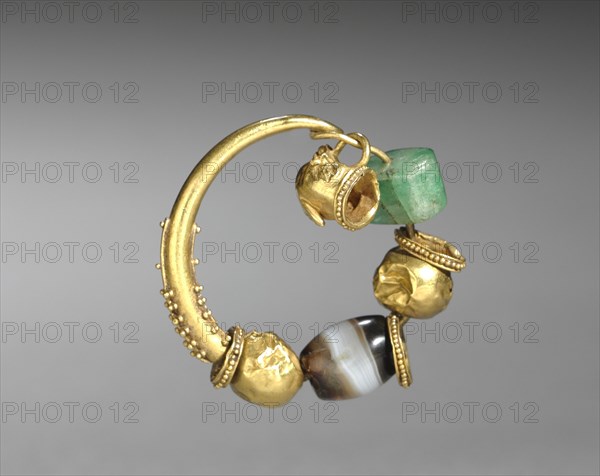 Earring, 400s BC. Creator: Unknown.