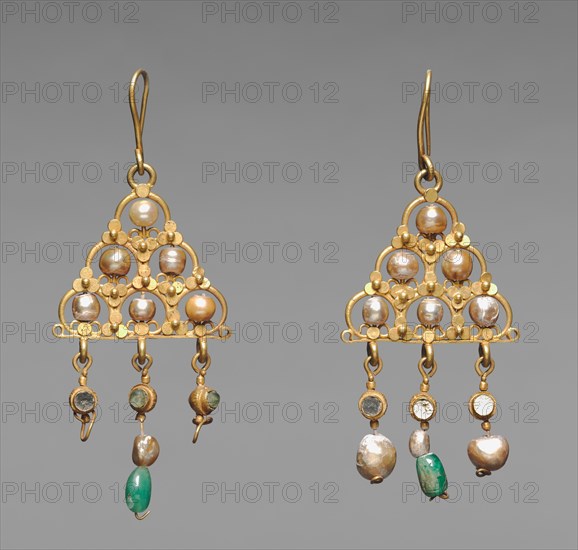 Earrings (pair), 600s. Creator: Unknown.