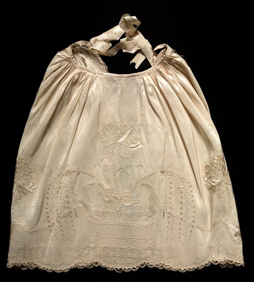 Embroidered Taffeta Apron, 1700s. Creator: Unknown.