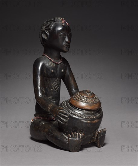 Female Bowl-Bearing Figure, late 1800s-early 1900s. Creator: Unknown.