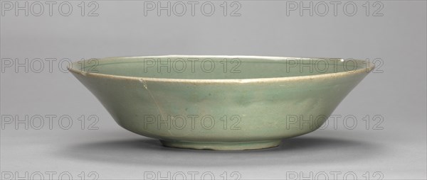 Flat Bowl, 1100s-1200s. Creator: Unknown.
